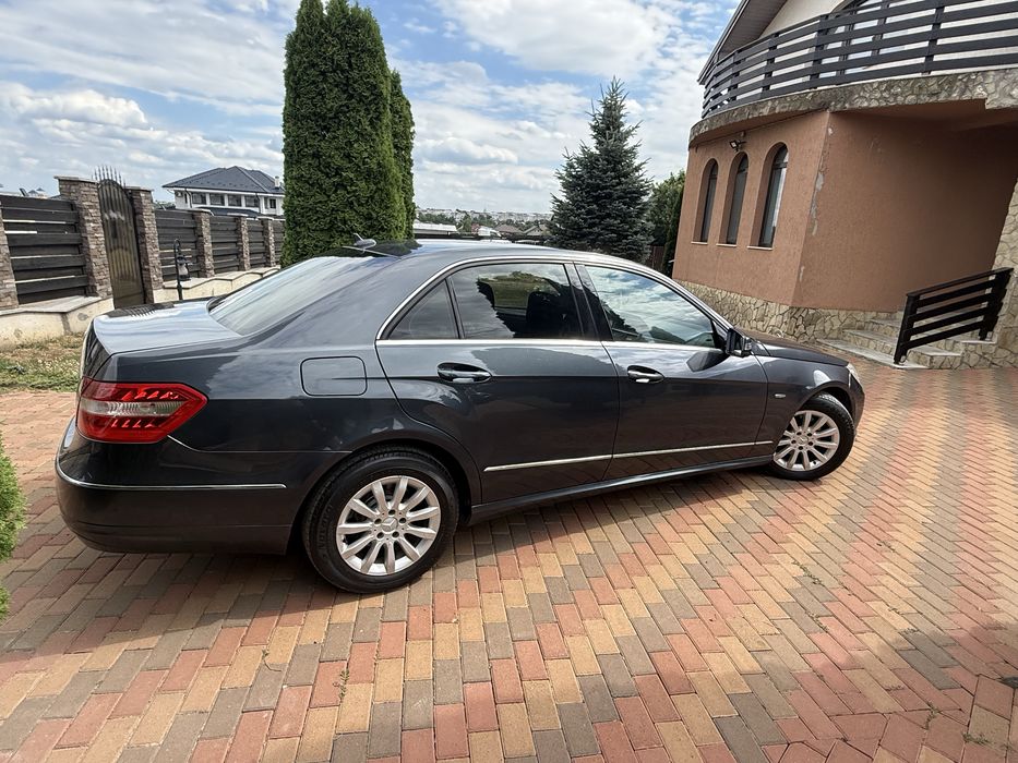 Mercedes Benz E220d* 170 cp* Automat*IMPECABIL