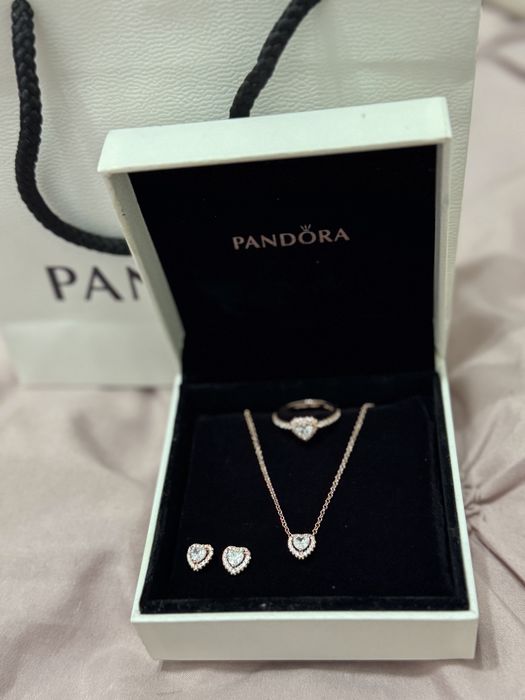Set Pandora Placat cu aur roz si inimioara transparenta