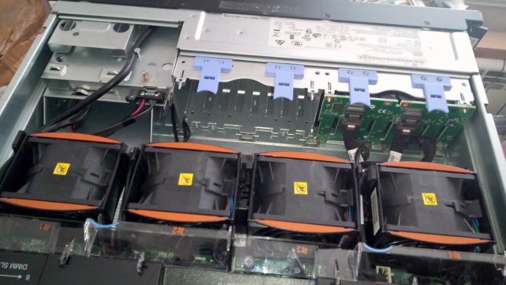 IBM X3650 M4 2*Xeon Е52630 32G RAID M5110e/512MB TPM гр. София Център