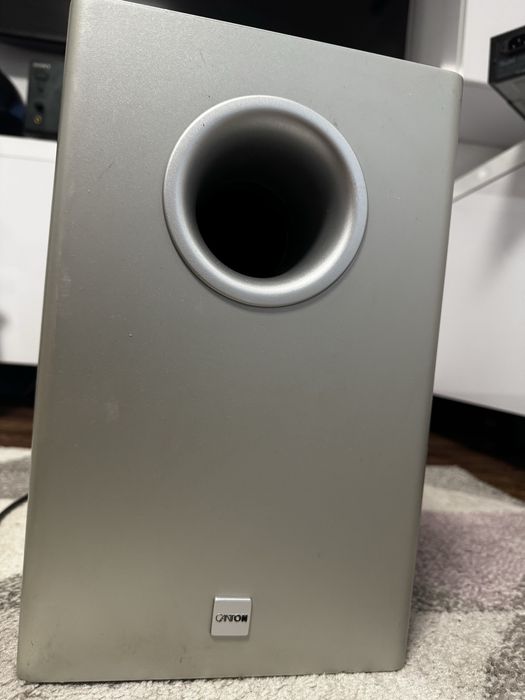 Subwoofer activ Canton AS5 si Canton Plus C.