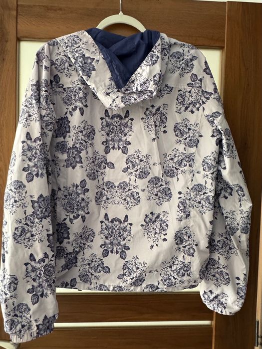 Двулицева ветровка