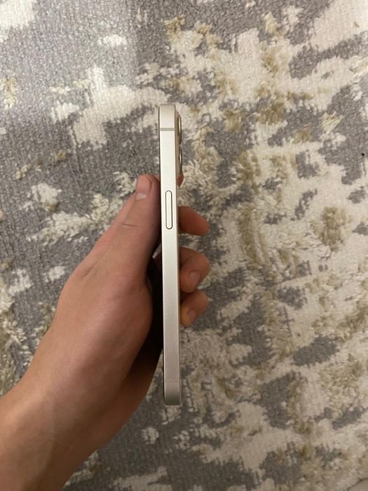 Iphone 13 в белом цвете