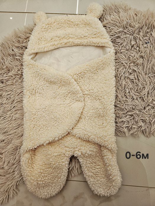 Бебешки комплекти, бодита и връхни дрехи