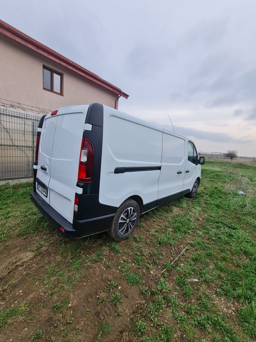 Inchiriere dube cu sau fără șofer!