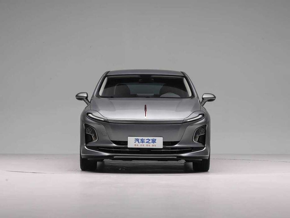 Hongqie E-QM5 500km pod zakaz