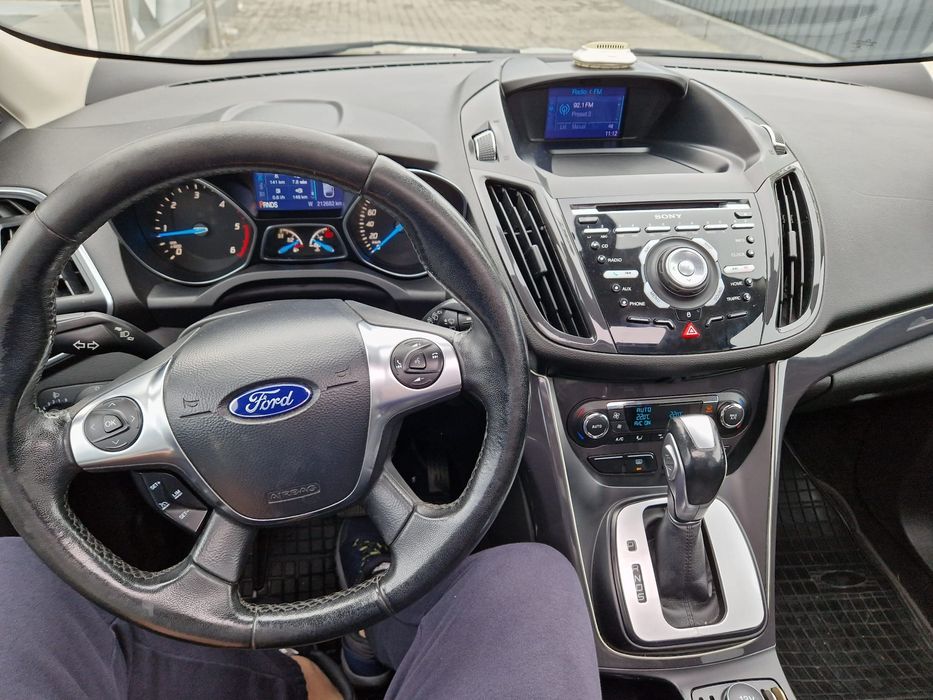 Ford kuga 4x4 automat