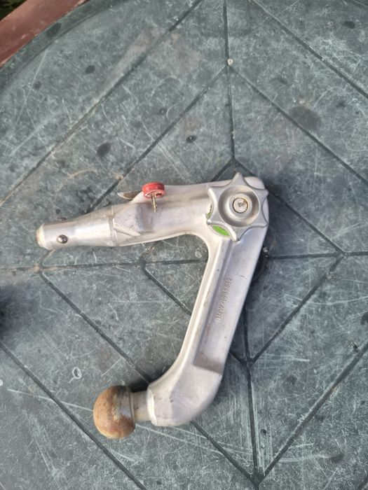 Cârlig tractare BMW
