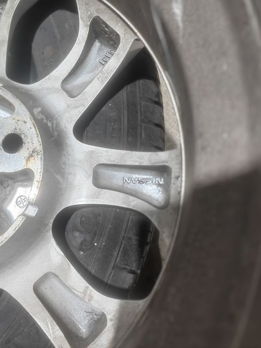 Оригинални джанти за Нисан (NISSAN) 15" С ДАТЧИЦИ