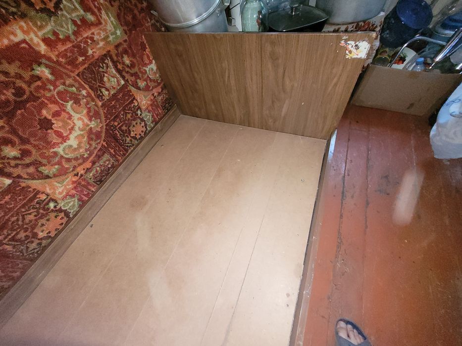 Кровать односпальная+кресло