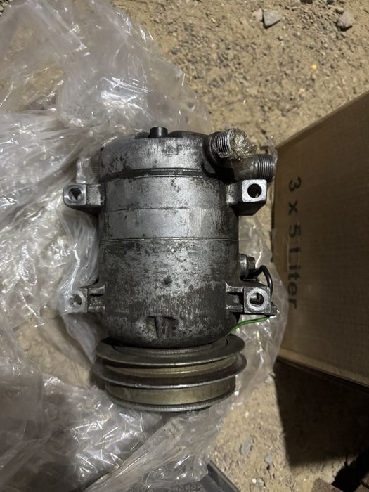 Компрессор кондиционера ауди 100,80