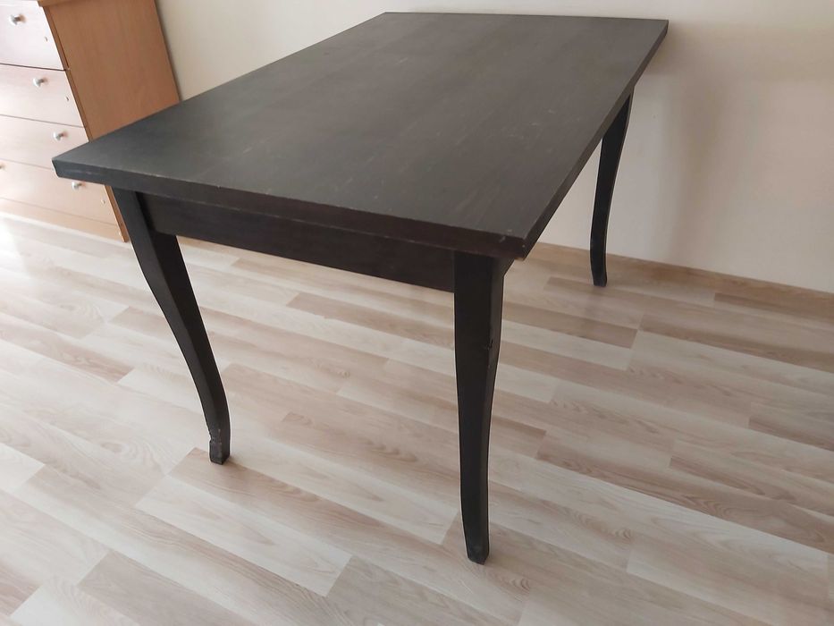 Трапезна маса, размер 120-80-80см