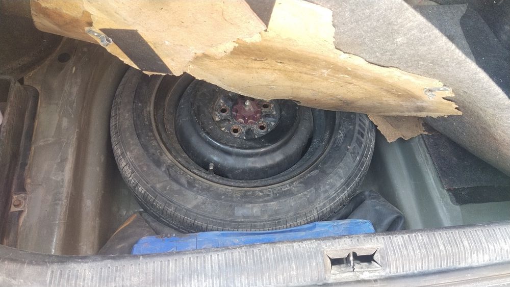 Тойота камри Продам