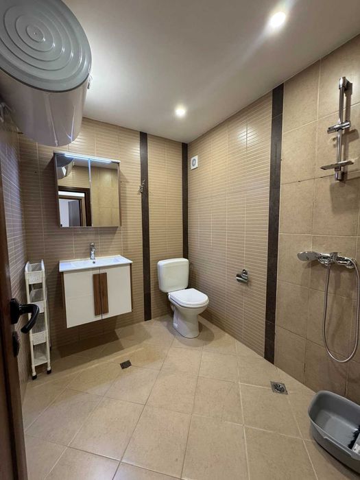 Продава се Тристаен апартамент в Бургас, Възраждане - 101 кв.м за 1288 €/кв.м - Снимка #8