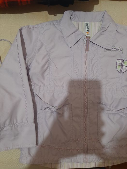 Курточка на девочку