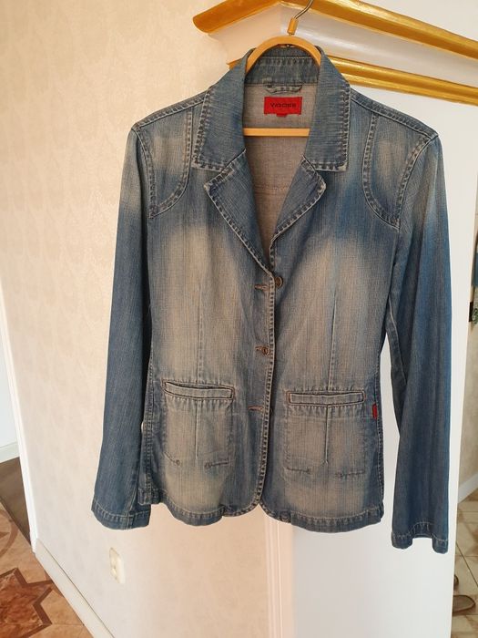 Платья ,джинсовки,пиджаки,юбки