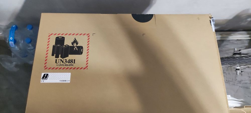 Лаптоп LENOVO Чисто нов