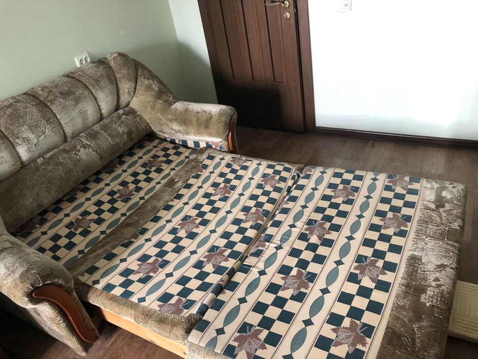 Диван . Прибалтика.