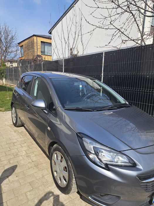 OPEL CORSA 1.4 benzină EURO 6, 43000 km REALI, primul proprietar, ecran tactil compatibil Android și Apple, mentenanță anuală