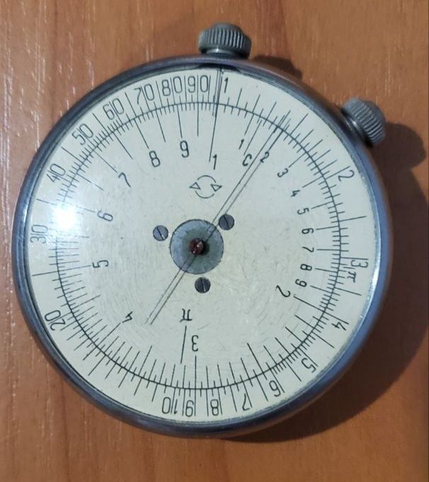 Логарифмические линейки круглая  КЛ-1 и прямая