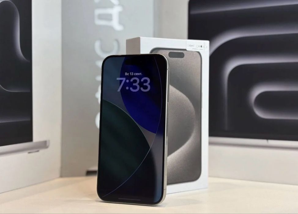iPhone 15 Pro в иделаьном состоянии