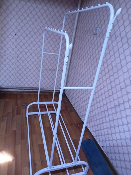 Напольная вешалка с двумя перекладинами