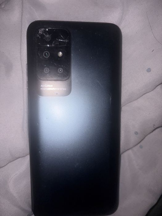 Vand telefon redmi 10