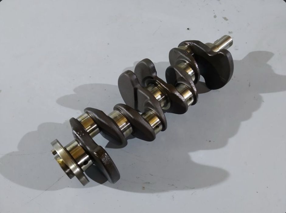 Продам коленчатый вал на мерседес c-class  271 двигатель