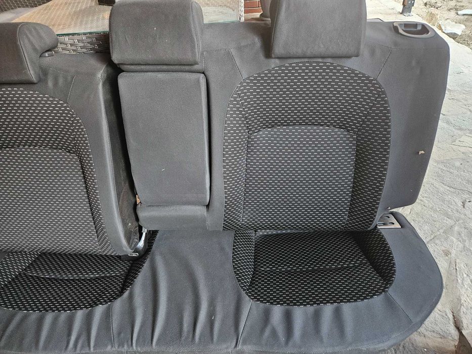 Седалки за Nissan Qashqai 2006 година