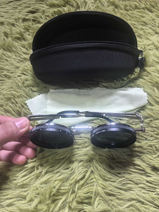 Слънчеви очила със затъмняване на стъклата