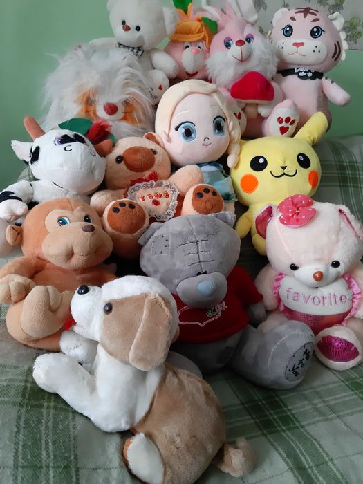 Мягкие  игрушки  700 тнг.