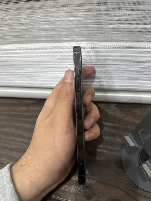 Iphone 12 pro arzonchiro