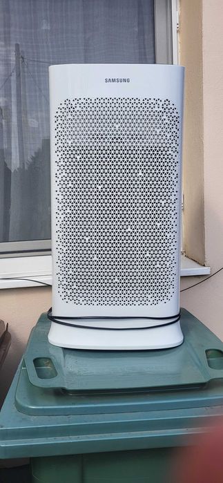 Purificator de aer Samsung AX60R5080WD — acoperire 60 mp, Wi-Fi, HEPA