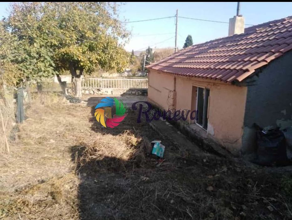 Продава се Къща в Девня - 203 кв.м за 101 €/кв.м - Снимка #2