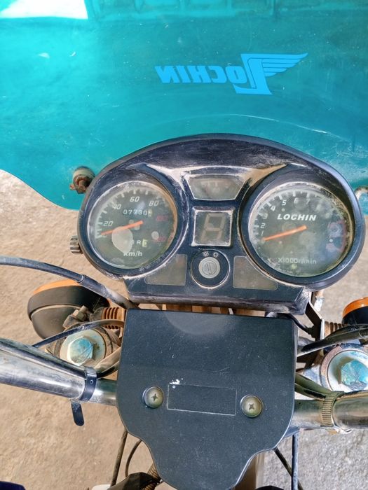 Mototsikl Lochin