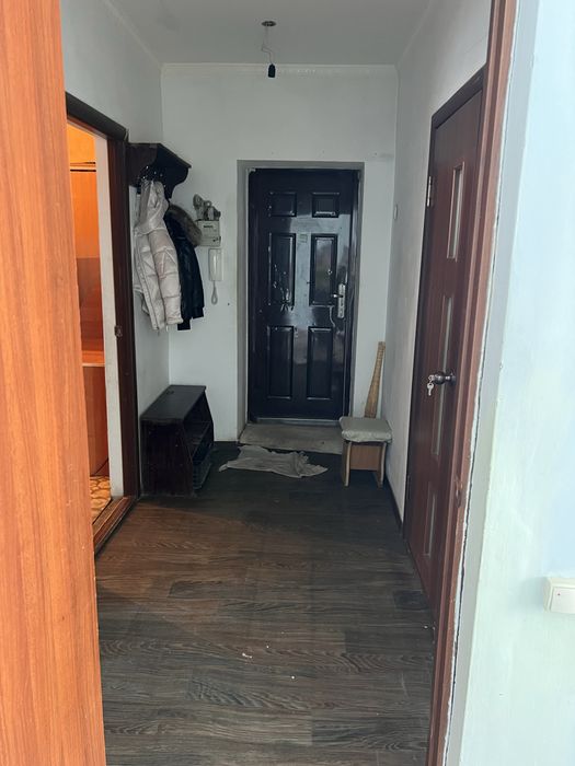 Сдам квартиру на длительный срок, только семейным