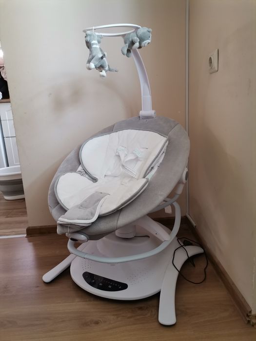 Електрическа бебешка люлка Cangaroo La Scala