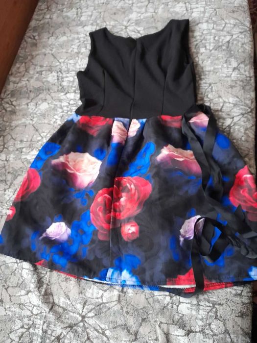 Официална къса рокля