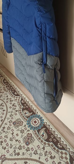 Продаю ветровку куртка