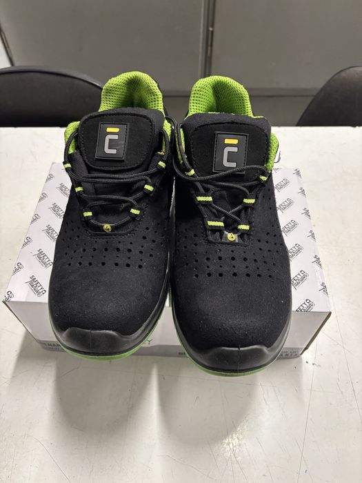 Salopeta groasa si subtire,bocanci de lucru