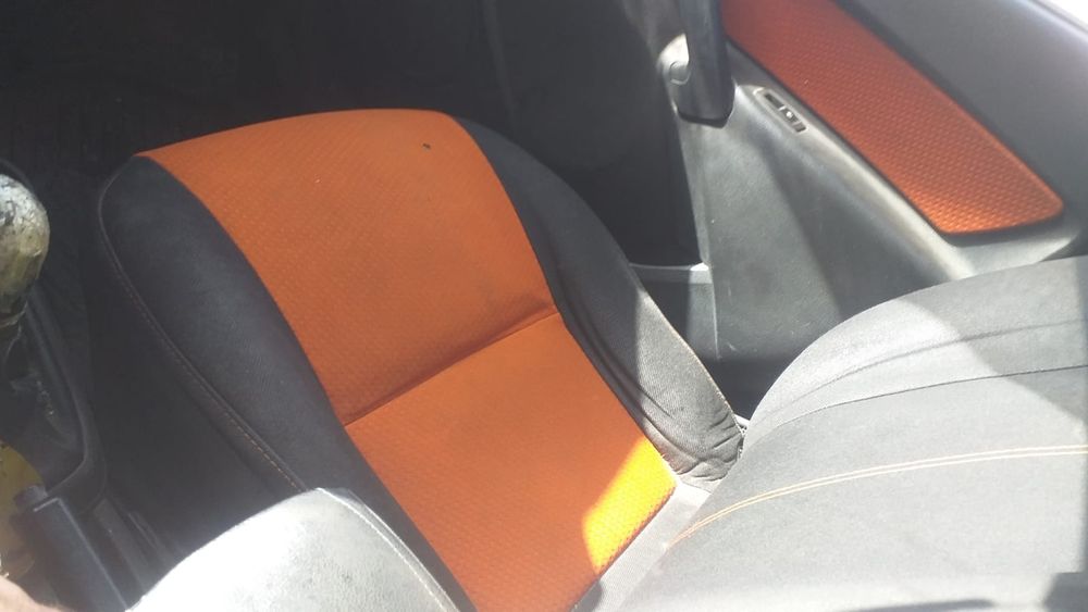 Срочно продам машину