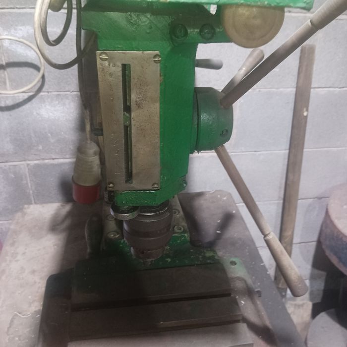 Сверельный станок