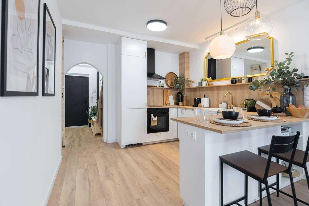 Дава се под наем Двустаен апартамент в София, Лозенец - 60 кв.м за 847.62 € - Снимка #3