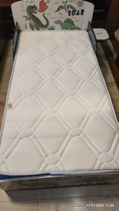 Детско легло Динозавър