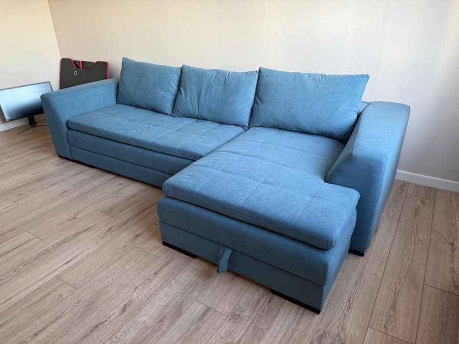 Перетяжка дивана