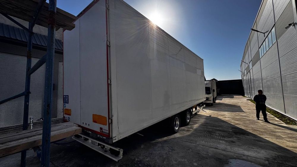 Паравоз Прицеп Сотилади