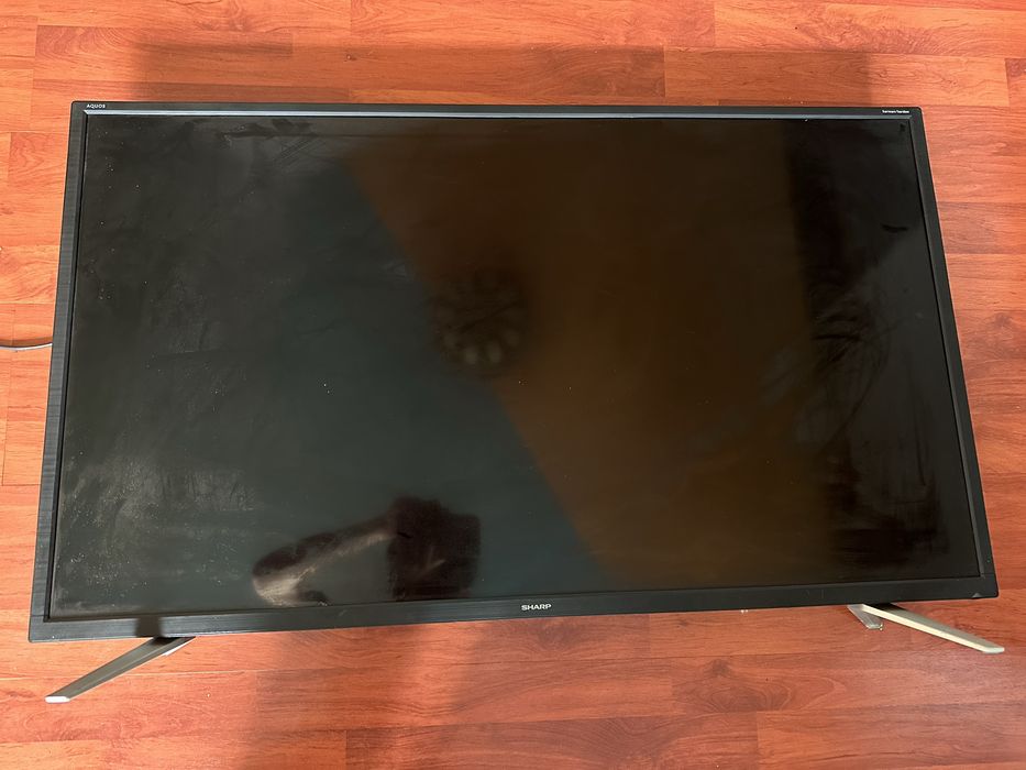 Televizor Sharp LC-40FI5342E pentru piese - ecran spart
