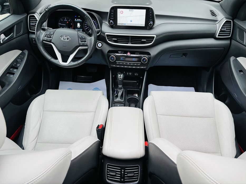 Hyundai Tucson/2.0crdi Hybrid 185 cp/Automata/Piele Crem/Panoramic