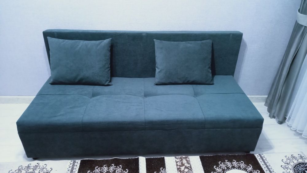 Продается диван книжка