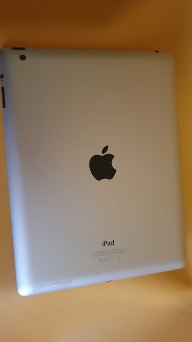 IPAD 4 16gb прекрасное состояние
