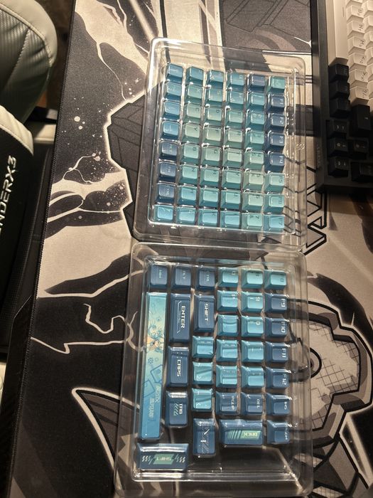 ROG тематические колпачки для клавиш